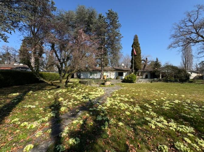 Villa individuelle avec potentiel d'agrandissement à Conches
